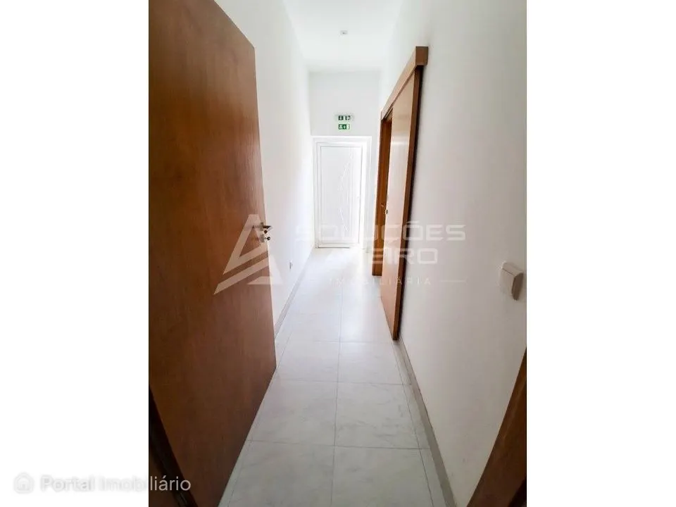 Espaço Comercial 450 M2 capacidade para diferentes serviços
