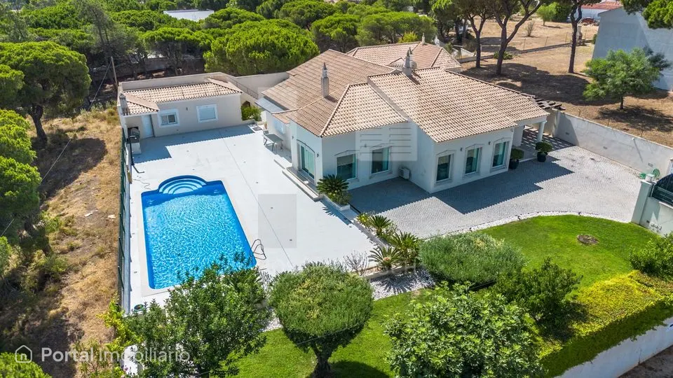 Paraíso às portas da Quinta do Lago