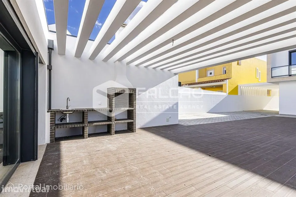 Moradia T4 Venda em Santarém (Marvila), Santa Iria da Ribeira de Santa