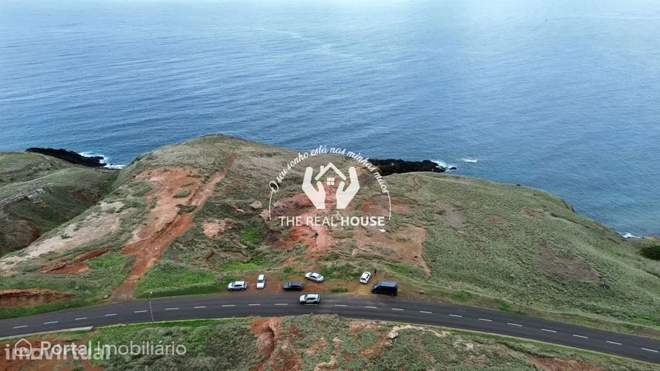 Terreno em Zona Exclusiva e Luxuosa do Caniçal