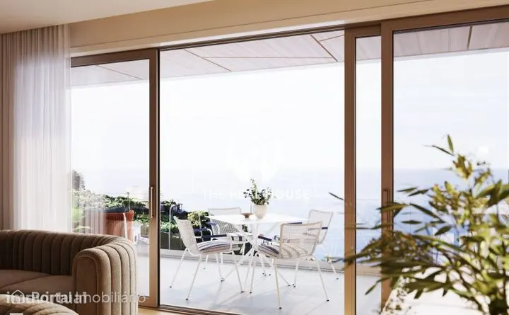 Empreendimento de Luxo na Calheta – T3 Novo, Mobilado