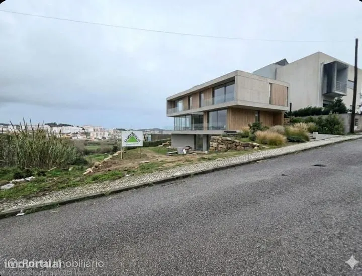 Land for sale in Tavarede