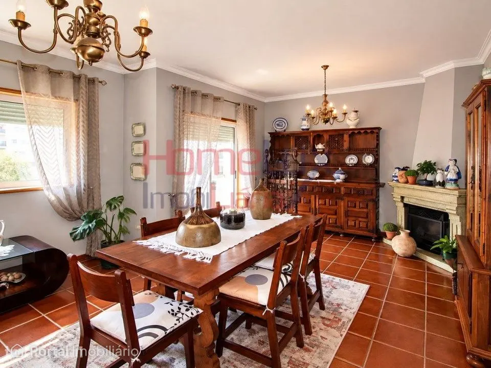 Apartamento T3 em Fânzeres