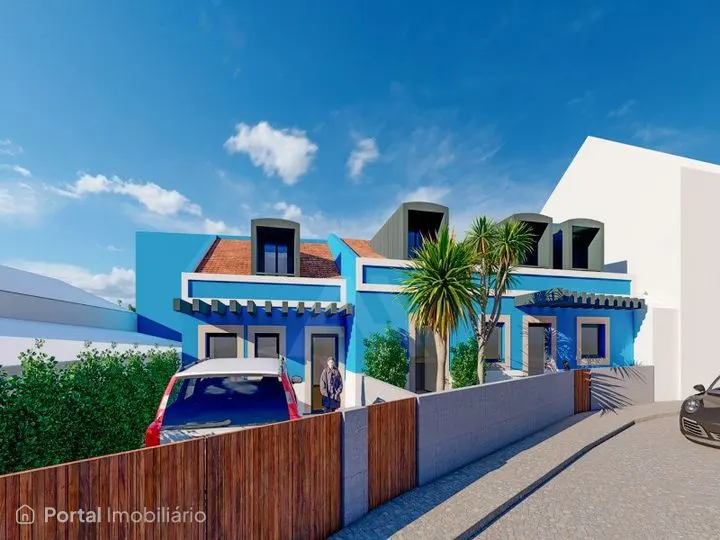 Terreno com projeto aprovado para 3 moradias em Cascais