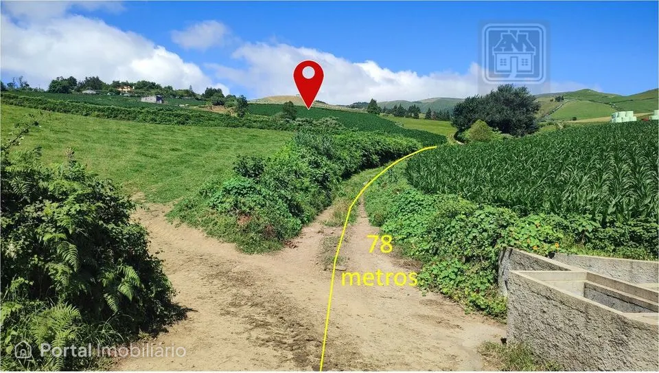 Terreno à venda em Santa Cruz