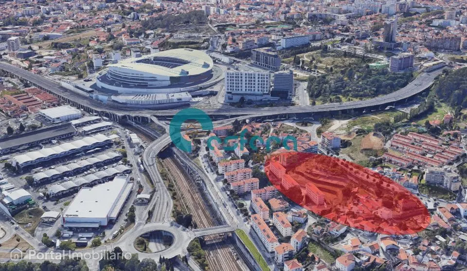 Land for sale in Campanhã