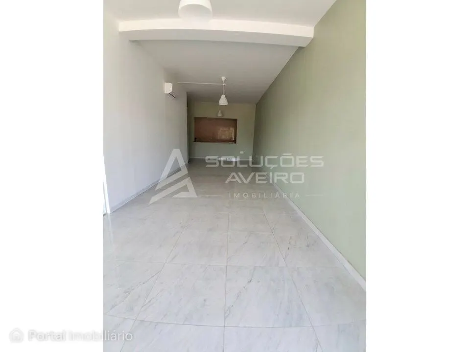 Espaço Comercial 450 M2 capacidade para diferentes serviços