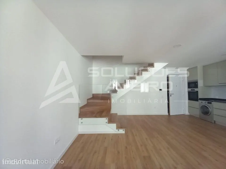 Apartamento T2 Duplex Novo - Centro de Aveiro