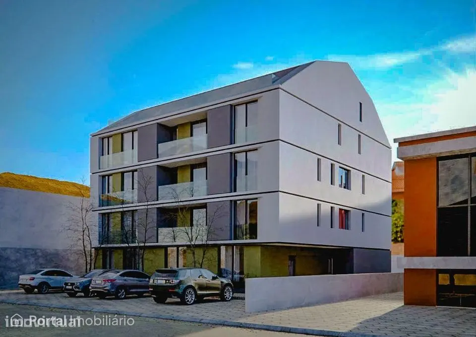 Apartamento T3 Duplex, em construção, Glória, Aveiro