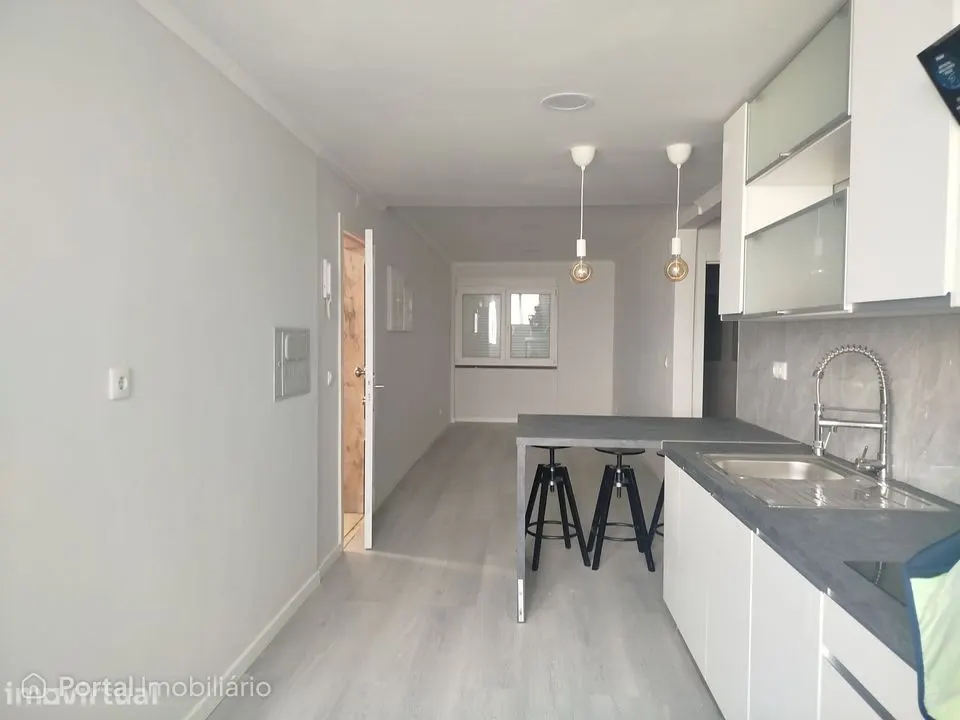 Apartamento T2 em Benfica ! Excelente investimento!