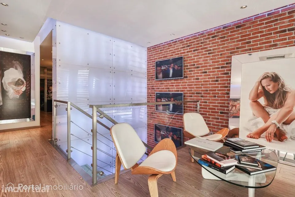 Espaço Comercial em Excelentes Condições em Carnide