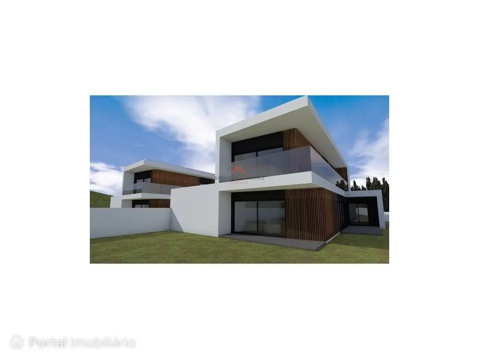 Moradia T4 Isolada - São Bernardo, Aveiro.