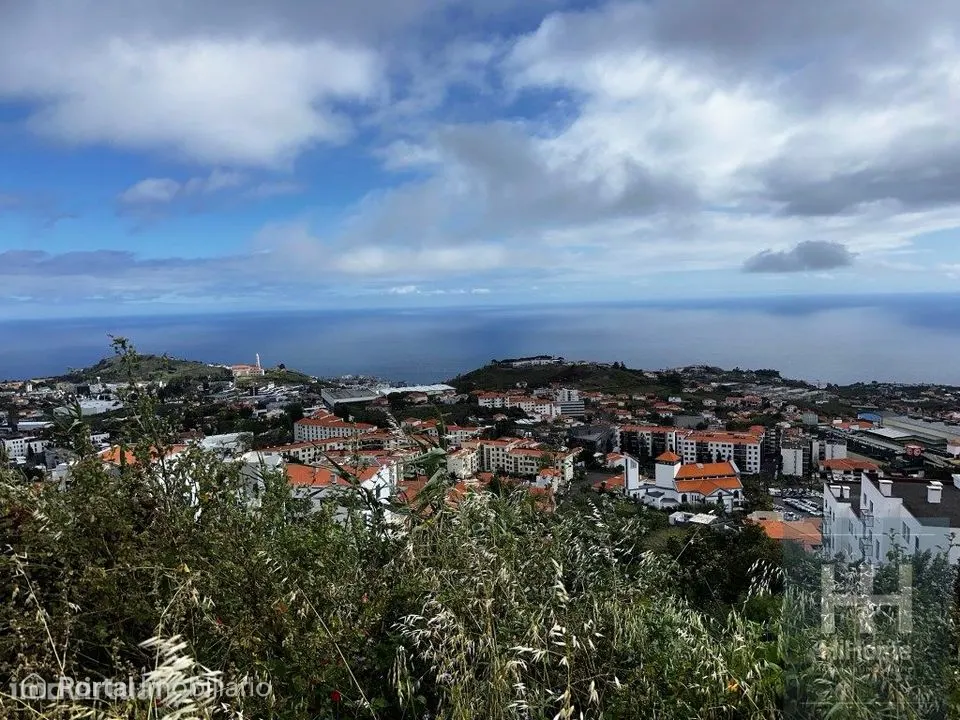 Lotes de terreno no Pico das Romeiras, Funchal