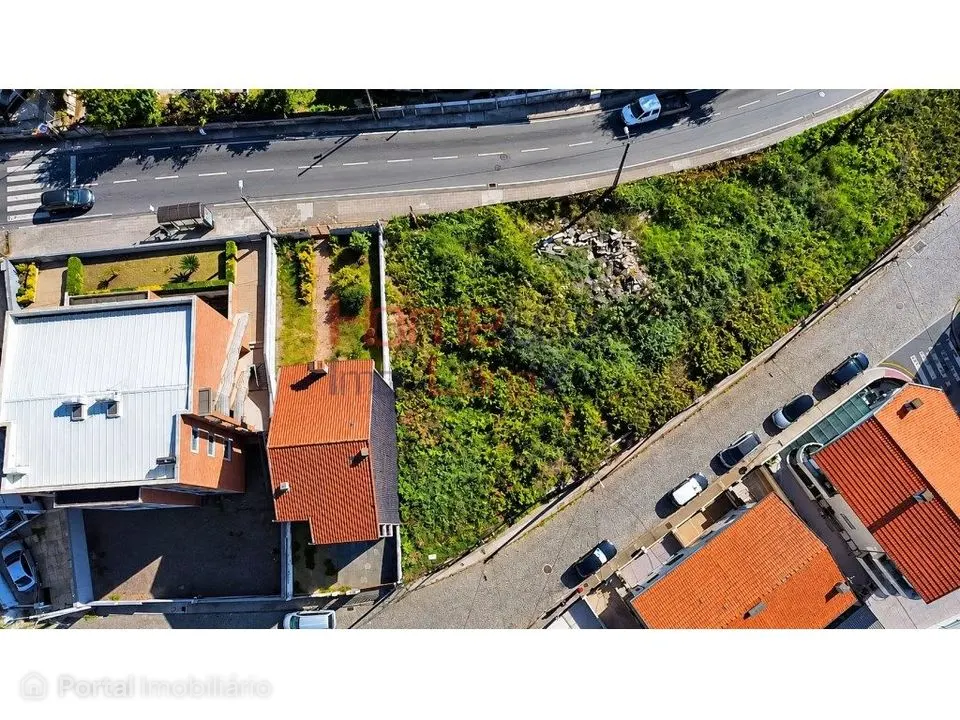 Terreno para construção em Baguim do Monte
