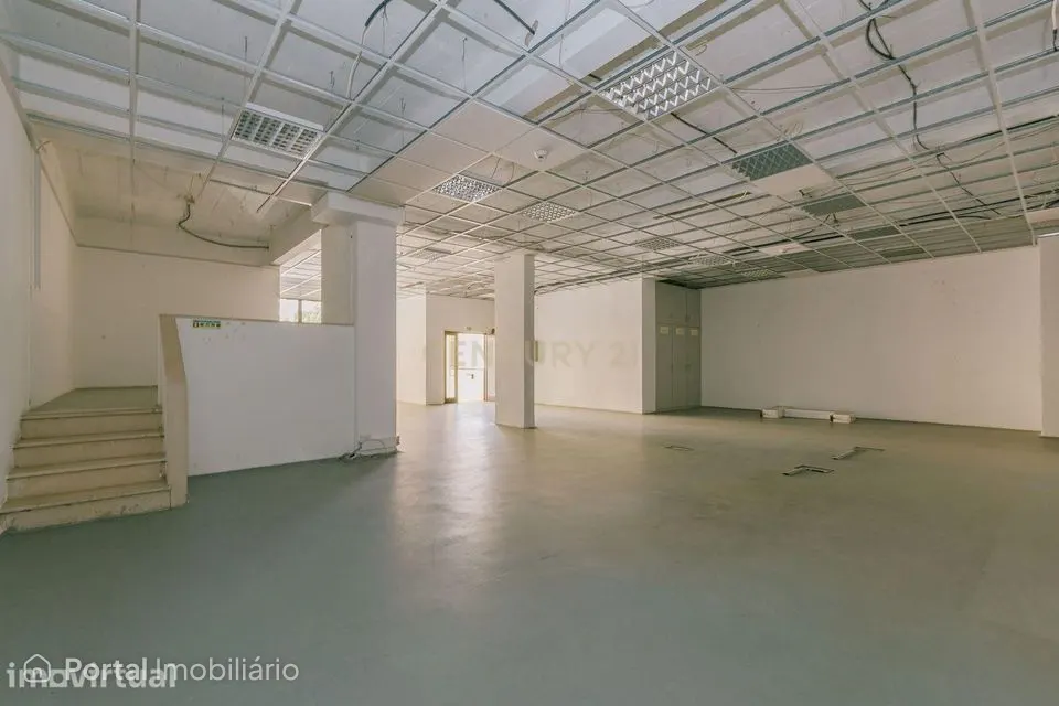 Loja / Escritório Sacavém Loures Urbanização Quinta do Património