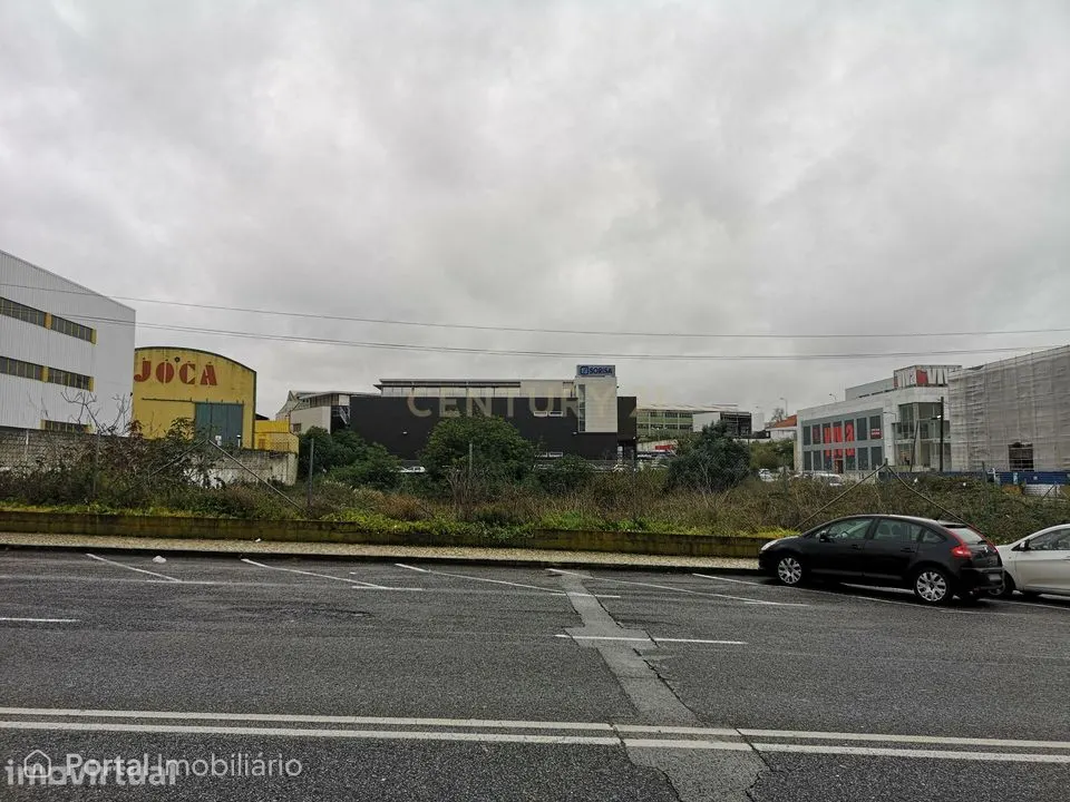 Terreno para construção perto do Aeroporto de Lisboa