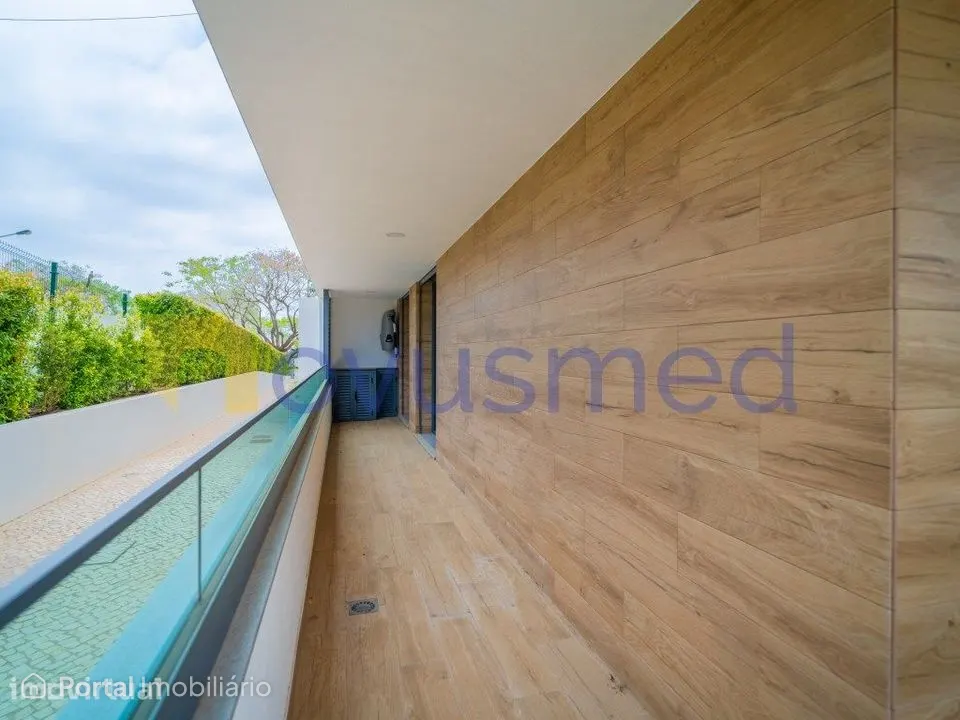 Apartamento T2 em Albufeira, Piscina e Garagem