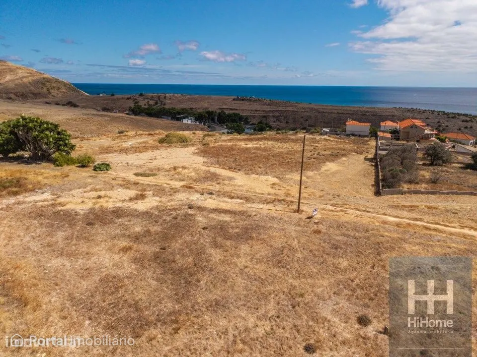 Terreno com 7.760 m2 na Ilha do Porto Santo