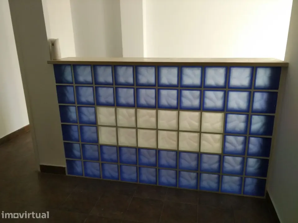 Imóvel Comercial em Agualva para Arrendar