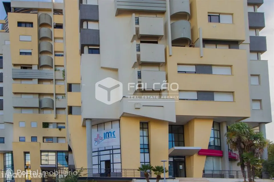 Espaço Comercial em Santarém. Oportunidade Única!