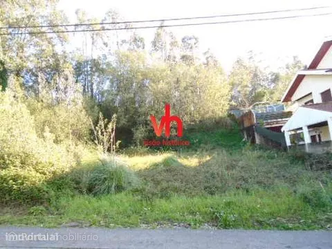 Land for sale in Castêlo da Maia