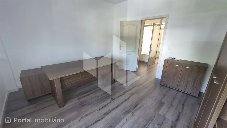 Escritório Arrendamento em Tondela e Nandufe,Tondela