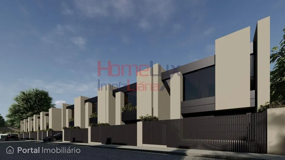 Moradias em Construção em S. Pedro da Cova