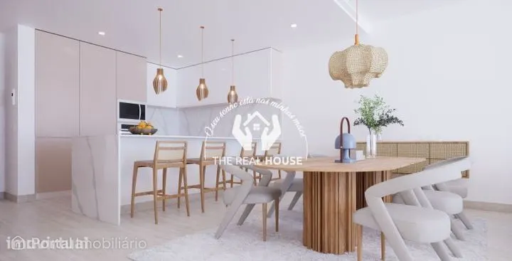 Apartamento T3 - com Piscina Privativa e Vista Mar