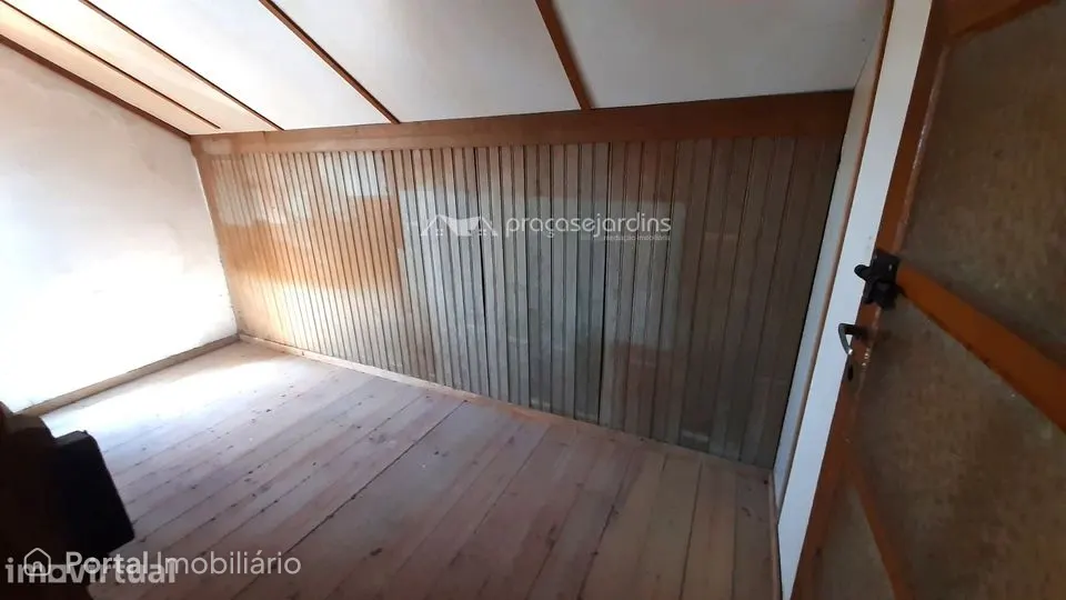Fantástico prédio T8 - Marinha Grande