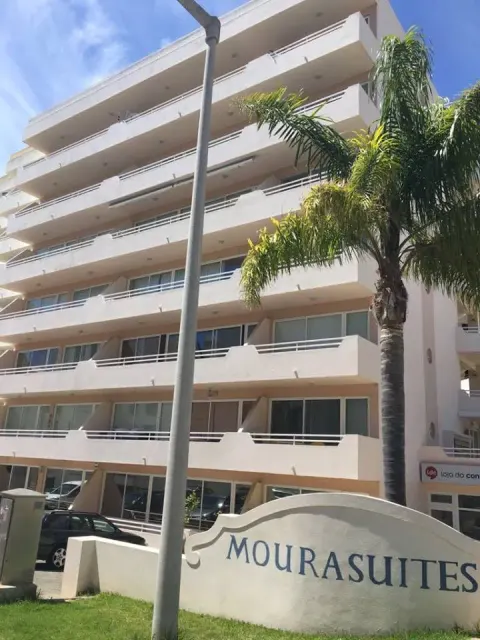 T0 mobilado com varanda em Vilamoura - Mourasuites