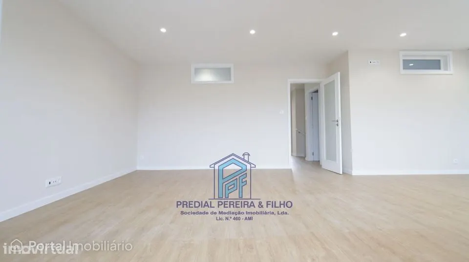 Andar Moradia T4+1 | Remodelado | Gueifães-Maia