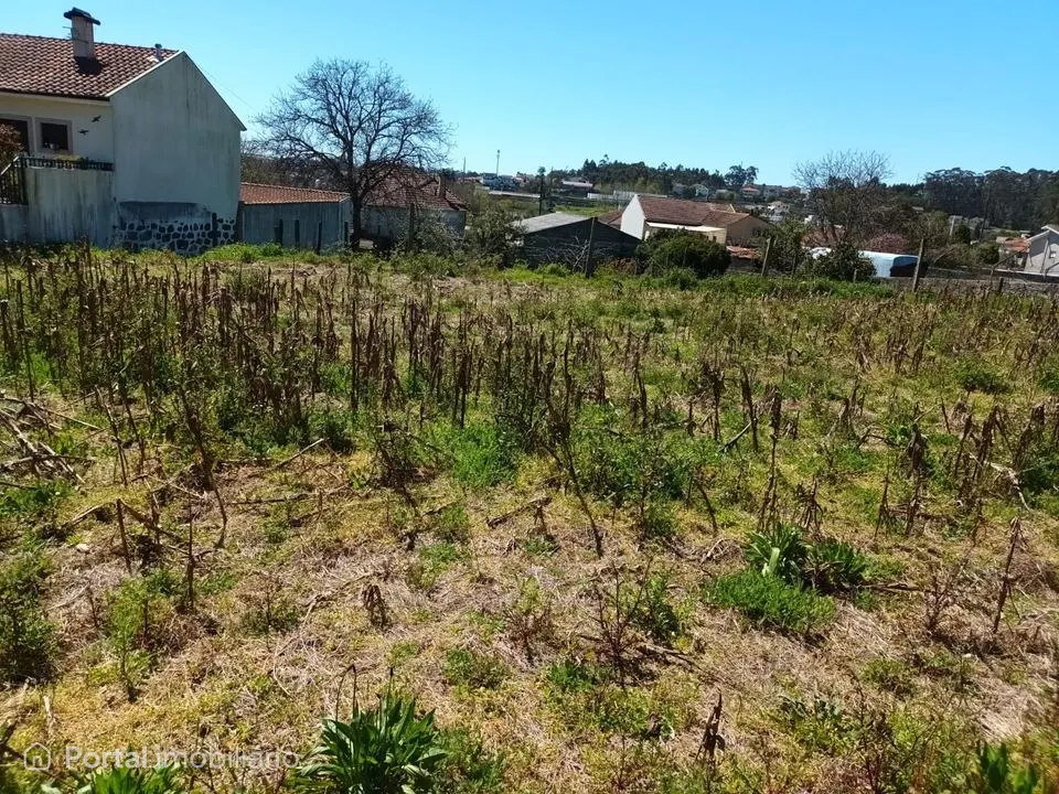Terreno Para Construção Venda em Seroa,Paços de Ferreira