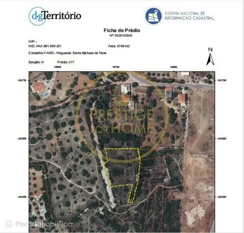 Terreno rústico com 3.600 metros quadrados, localizado na zona dos Ago
