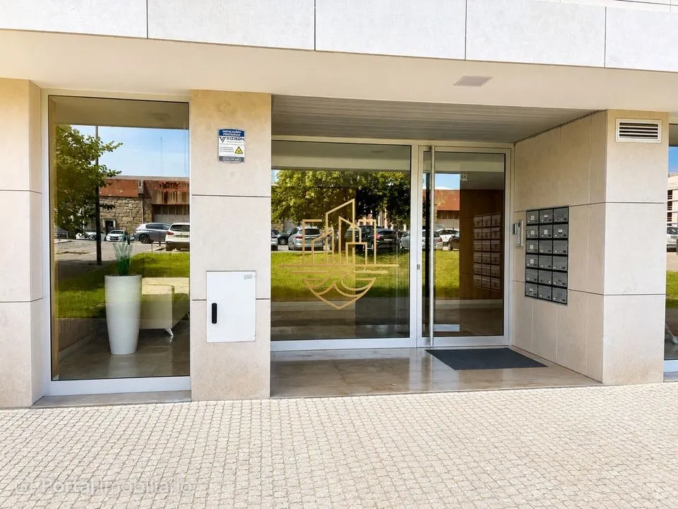 Apartamento T4 Venda em Matosinhos e Leça da Palmeira,Matosinhos
