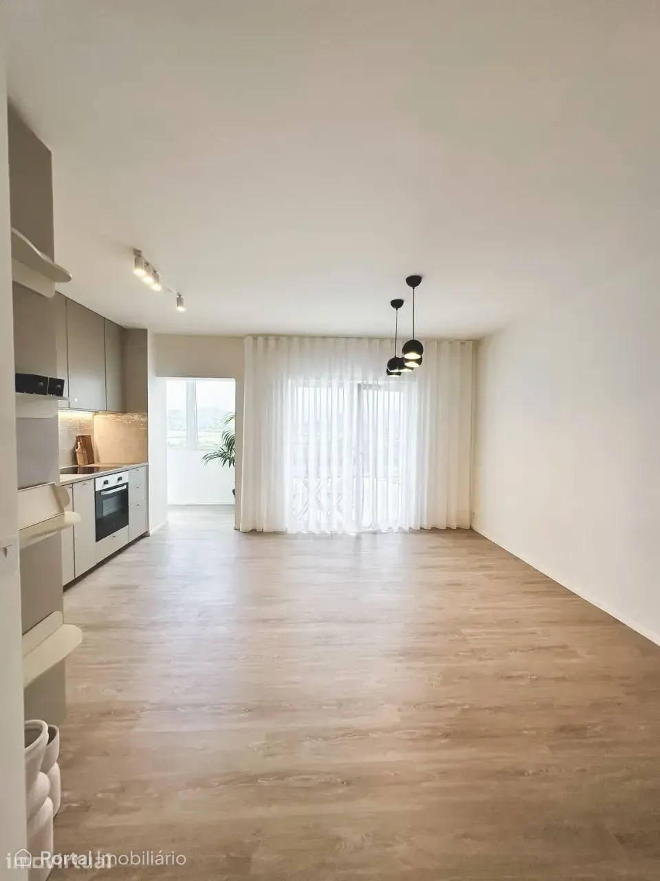 Garage for sale in Caminha (Matriz) e Vilarelho