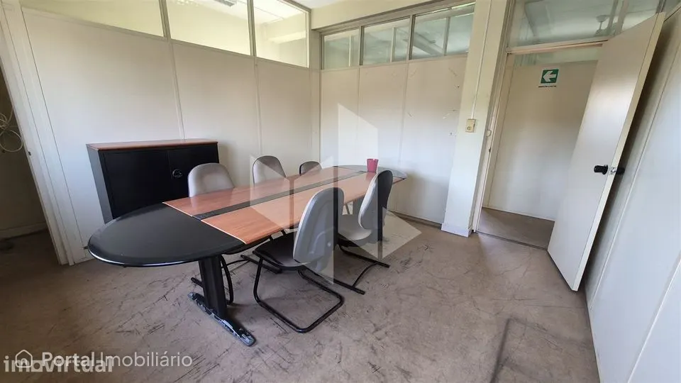 Shop for rent in Molelos
