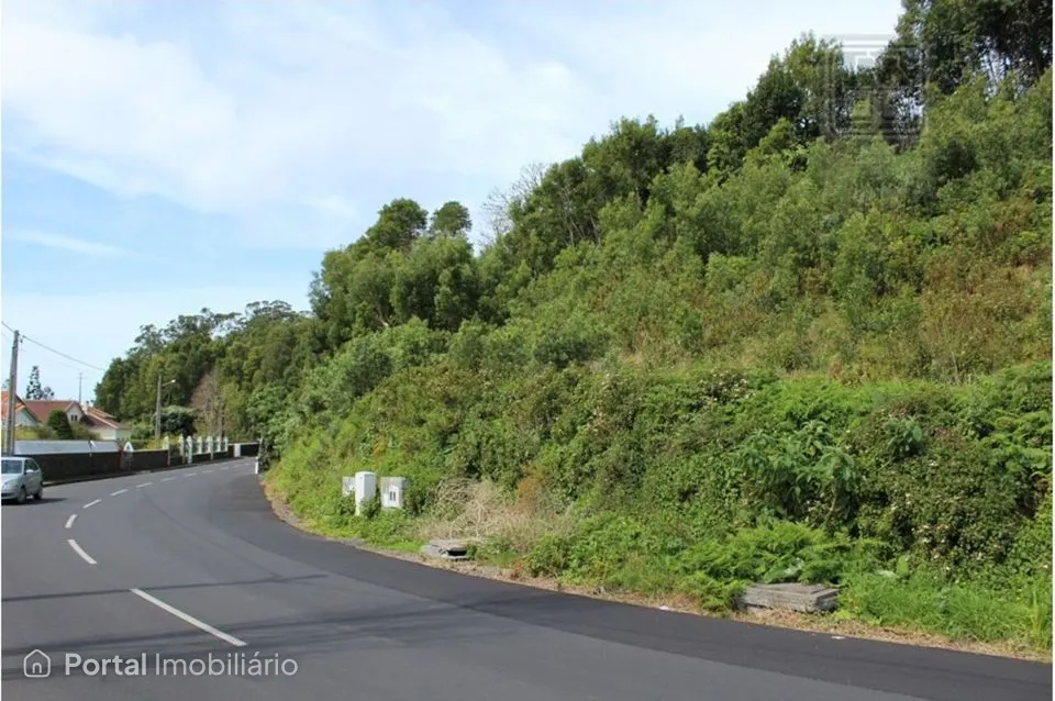 Land for sale in Terra Chã