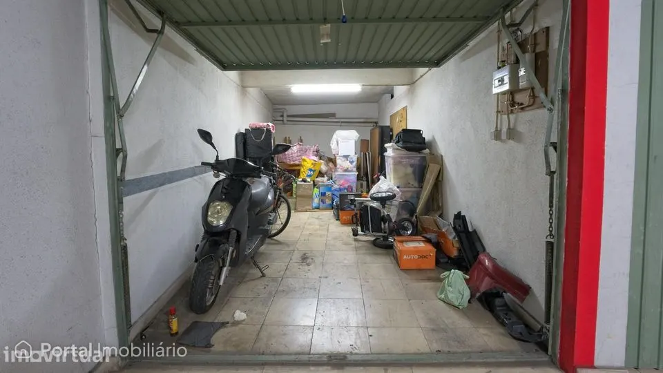 Garagem fechada com 21 m2