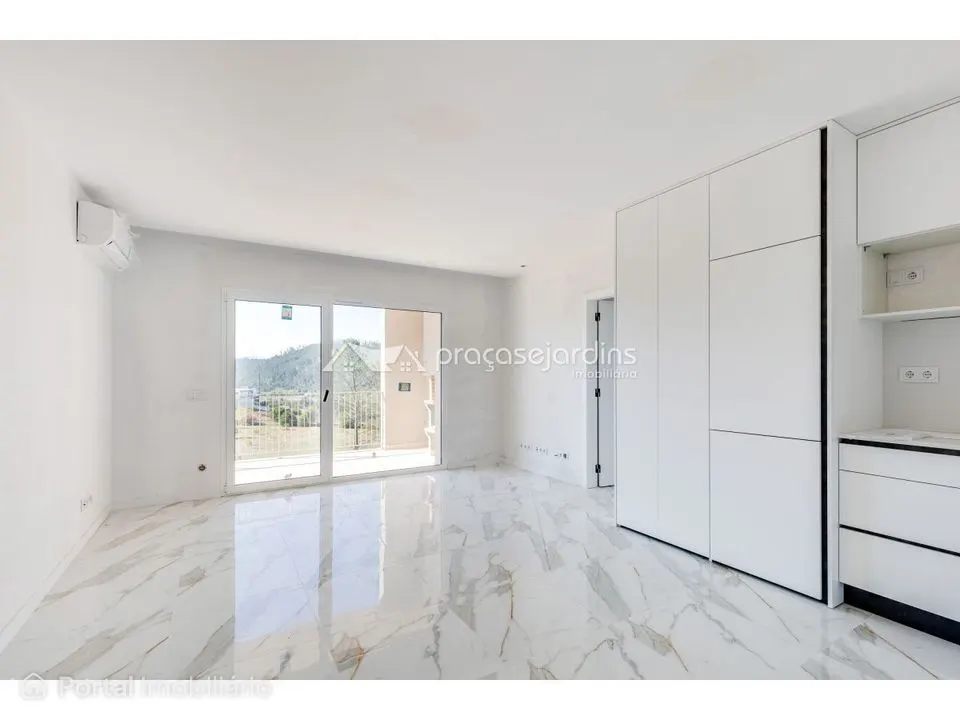 Apartamento T3 Terraço e Jardim