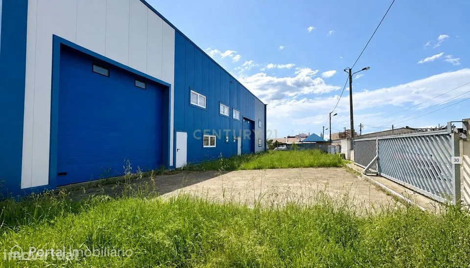 Armazém Industrial Novo a Estrear no Montijo