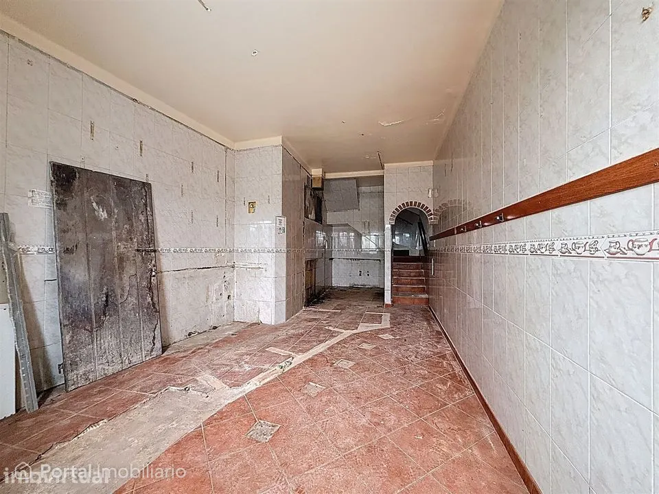 Comércio para conversão em habitação – Zona Histórica
