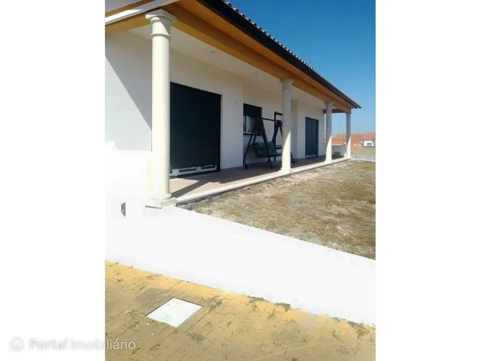 Moradia T3+1 Isolada