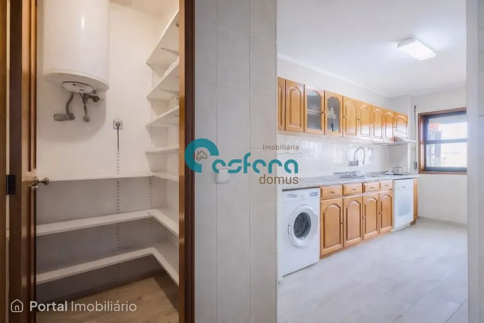 3-bedroom apartment for sale in Vilar de Andorinho