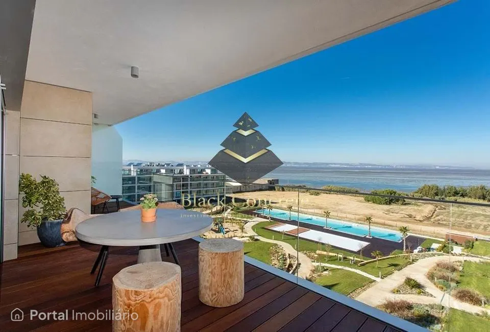 Apartamento T3 à venda em Alcochete