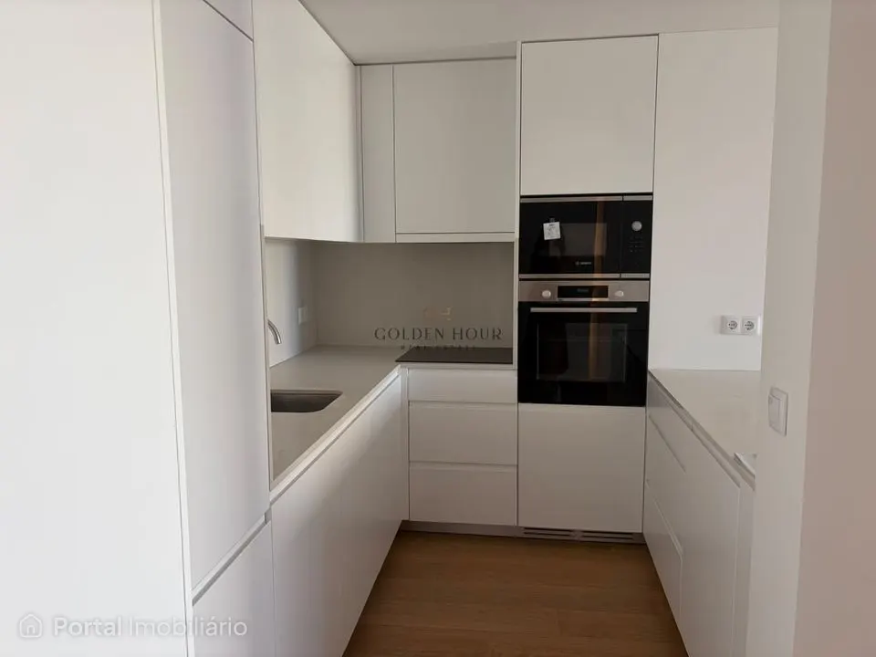 Apartamento T2 Venda em Mafamude e Vilar do Paraíso,Vila Nova de Gaia
