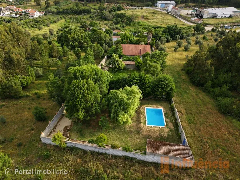 Quinta da Juncosa T3 com Piscina e Terreno - Sardoal (Santarém)