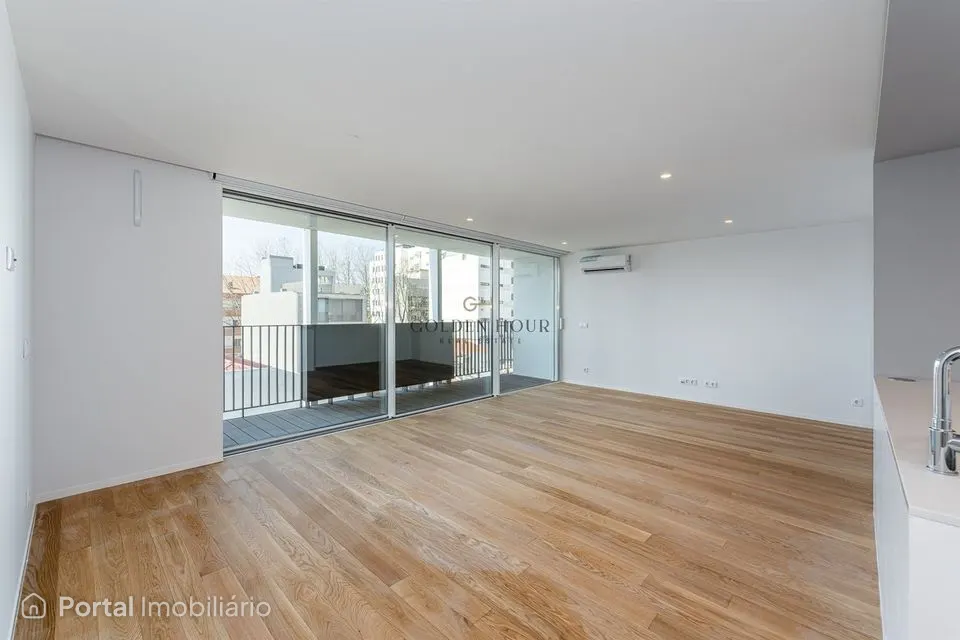 Apartamento T3 Venda em Matosinhos e Leça da Palmeira,Matosinhos