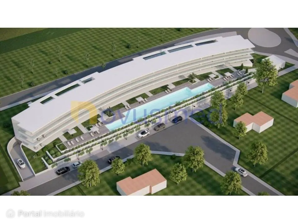 Lote terreno construção apartamentos, localizado Albufeira