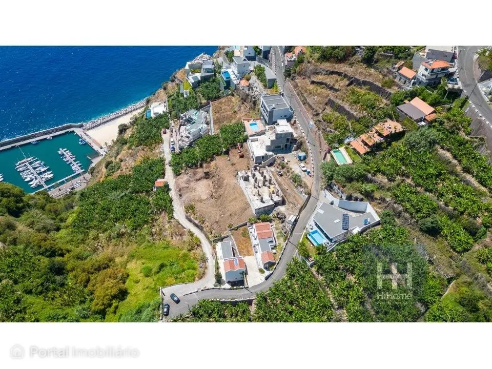 3-bedroom house for sale in Calheta