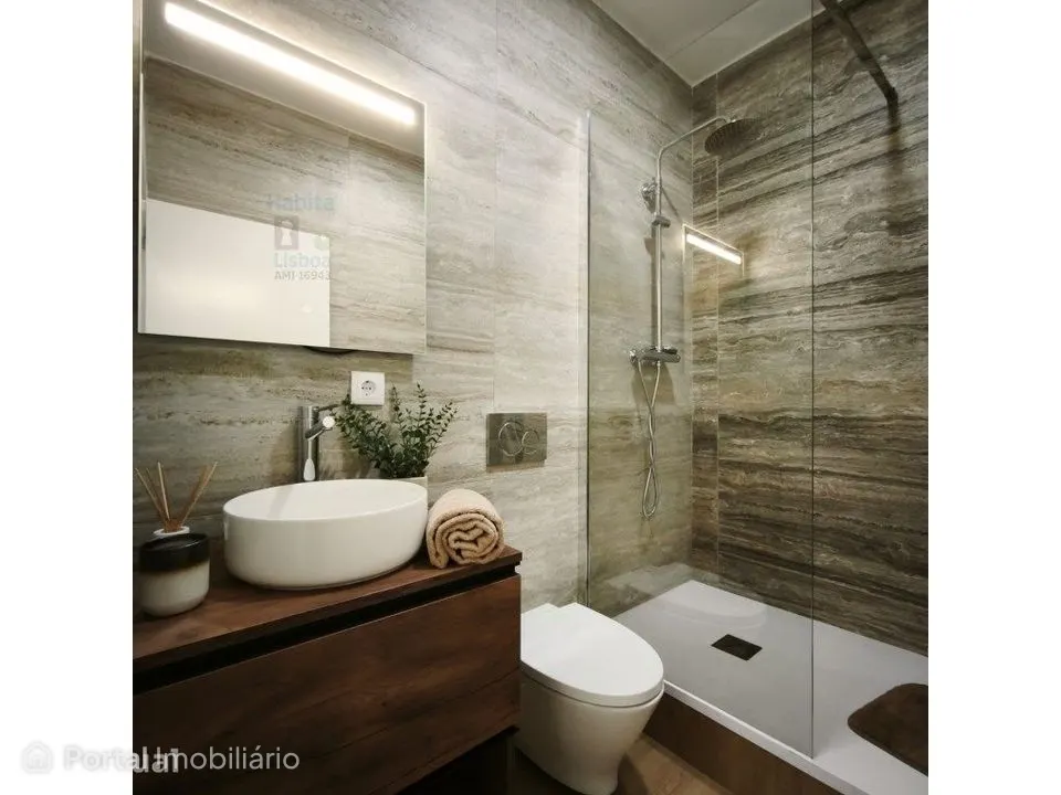 3-bedroom apartment for sale in Benfica
